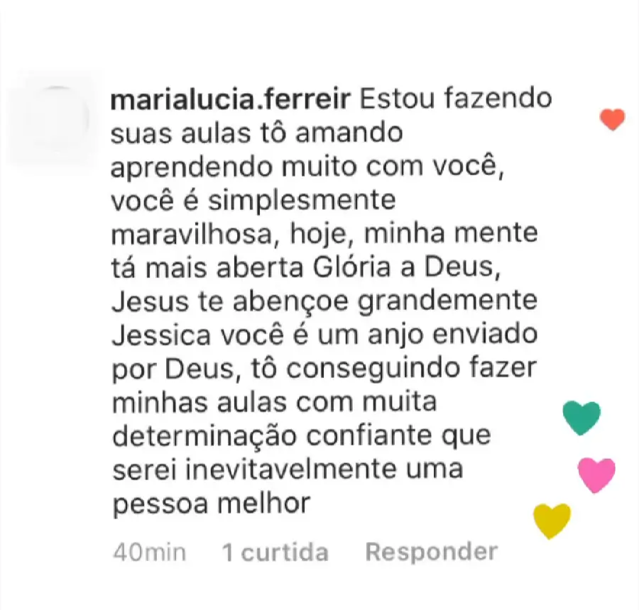 Depoimento de aluna que destaca como o método de mapeamento facial do curso é prático e fácil de aprender.